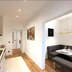 Soul-apartment Balkon Privatparkplatz 2 Boxspringbetten 55zoll Tv Wlan Apartamento *